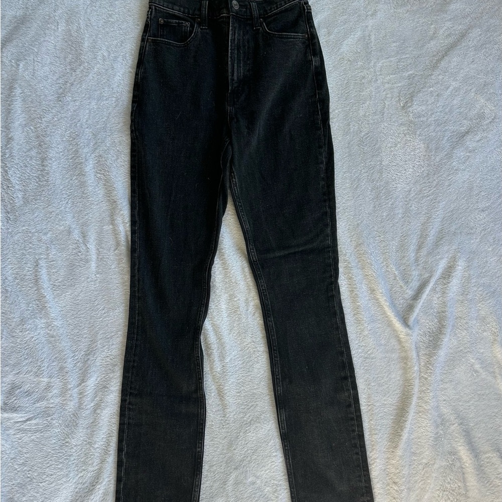 Abercrombie & Fitch 90’s Slim Straight Leg Ultra High Rise Jeans